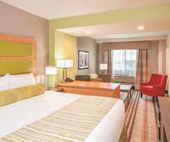 La Quinta Inn & Suites Far Rockaway - Jfk Airport
