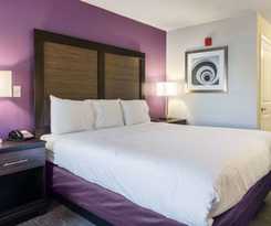 Econo Lodge Inn and Suites North Little Rock Near Riverfront