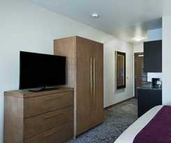 Hotel Oxford Suites Sonoma County