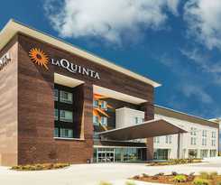 La Quinta Inn and Suites By Wyndham Wichita Northeast