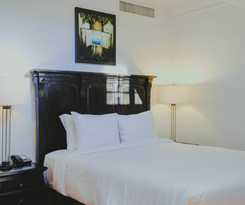 Hotel Royal Frenchmen and Bar