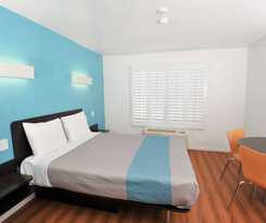6 Fountain Valley, Ca - Huntington Beach Area