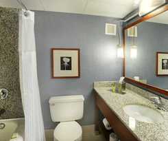 Hotel Doubletree By Hilton St. Louis At Westport