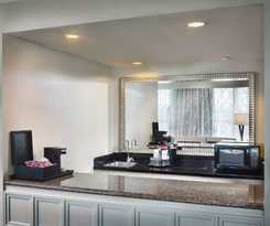 Chicago Marriott Suites Deerfield