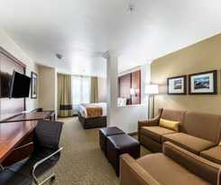 Hotel Comfort Suites Grand Prairie - Arlington North