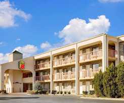 Super 8 By Wyndham Hermitage Nashville