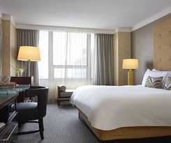 Hotel Renaissance Columbus Downtown