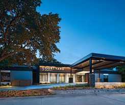 Hotel Courtyard By Marriott Dallas Richardson At Spring Valley
