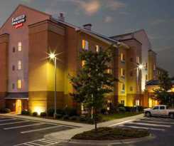 Fairfield Inn & Suites By Marriott Atlanta Stonecr