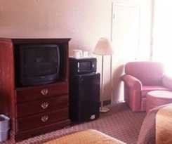 Hotel Mid Towne Inn and Suites