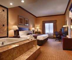 Holiday Inn Express & Suites Williamstown - Glassboro