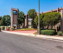 Hotel Holiday Inn Express and Suites Camarillo, An Ihg