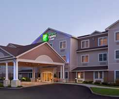 Holiday Inn Express and Suites Tilton - Lakes Region, An Ihg