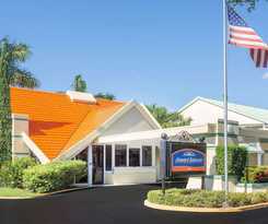 Howard Johnson By Wyndham Vero Beach / Downtown
