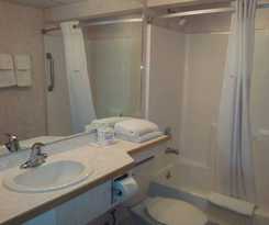 Days Inn By Wyndham Shelburne/burlington