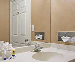 Microtel Inn By Wyndham Mineral Wells/parkersburg