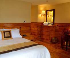 Hotel Eastover Estate and Eco-village