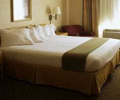 Hotel First Choice Inns At The Swell