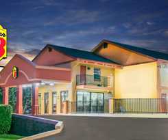 Super 8 By Wyndham Tulsa/arpt/st Fairgrounds