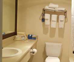 Hotel Baymont By Wyndham Midland Airport