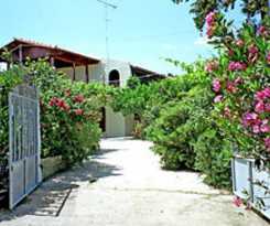 Apartamentos Aris Studios and Apartments