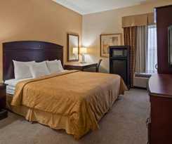 Hotel Baymont By Wyndham Monroe Ohio