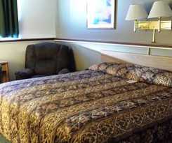 Hotel Super 8 By Wyndham Airport I90