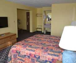 Hotel Sky Lodge Inn and Suites