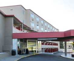 Hotel Quality Inn & Suites Airport