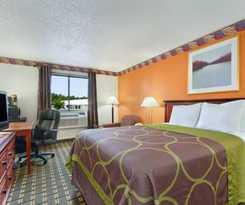 Hotel Super 8 By Wyndham Waycross Ga