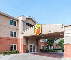 Hotel Super 8 By Wyndham Fort Worth North