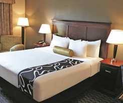 La Quinta Inn and Suites By Wyndham Indianapolis South