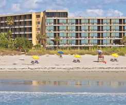 La Quinta Inn and Suites By Wyndham Cocoa Beach Oceanfront