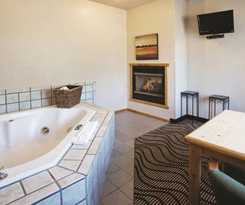 Hotel Best Western Plus Riverfront Hotel and Suites