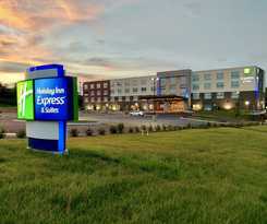 Holiday Inn Express and Suites Raleigh Airport - Brier Creek, An Ihg