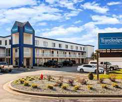 Travelodge by Wyndham Fort Wayne North	