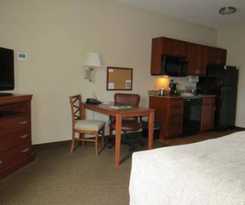 Hotel Candlewood Suites Reading