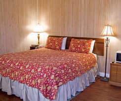 Hotel Peach Tree Inn and Suites