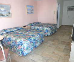 Motel Quarterdeck