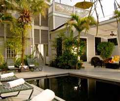 Hotel Simonton Court Historic Inn and Cottages