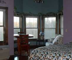 Spruce Hill Inn and Cottages