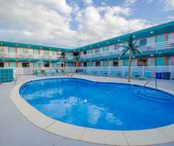 Dolphin Inn