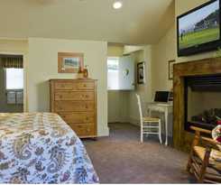 Carmel Country Inn