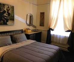 Music City/hostel