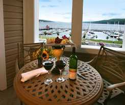 Hotel Watkins Glen Harbor