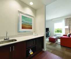 Hampton Inn and Suites Deland