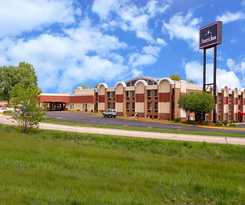 Hotel Americinn By Wyndham Janesville