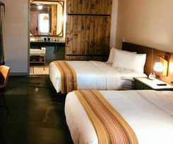 Hotel Texican Court, By Valencia Collection