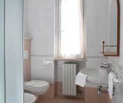  Villaggio Turistico Lugana Marina