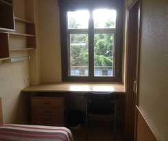 Residencia Larraona